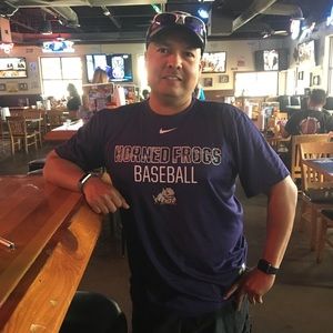 Meet your Posher, Ramiro